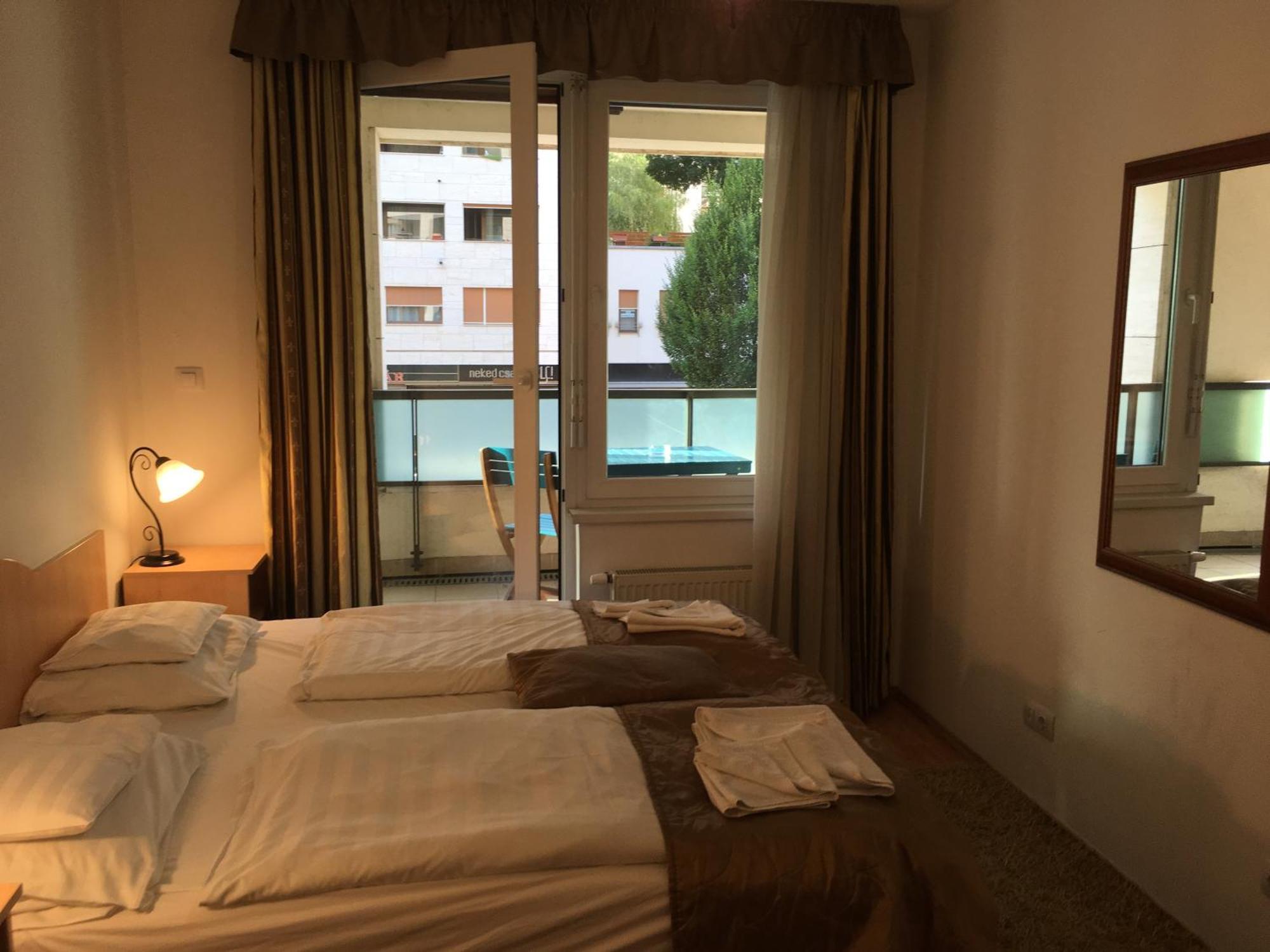 Corvin Residence Apartments Budapeszt Zewnętrze zdjęcie